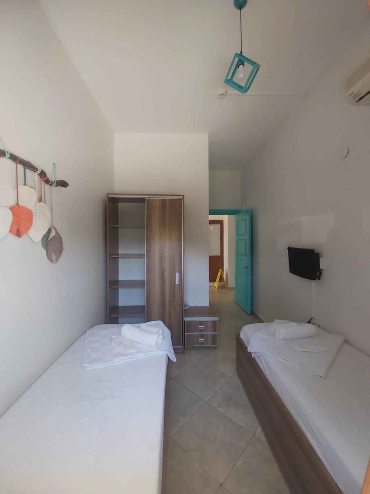 Foca Mint Hotel Zewnętrze zdjęcie